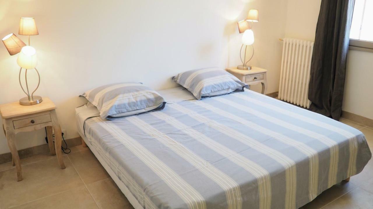 L'Angeannie Roquefort-la-Bédoule Exterior foto